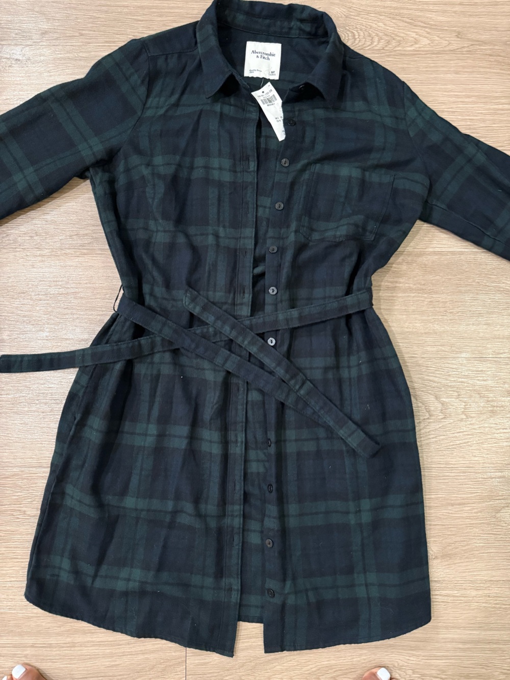 Abercrombie & Fitch Dark Green Plaid Button-Up Shirt